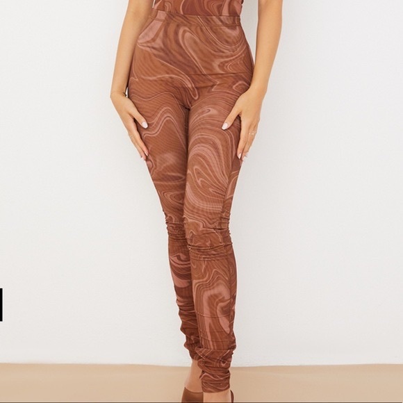 House of CB Pants - ISO HOUSE OF CB VIOLET SWIRL LEGGINGS XL